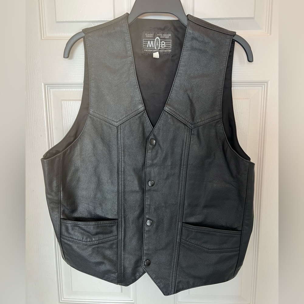 MOB Genuine Leather Vintage Mens Vest Large